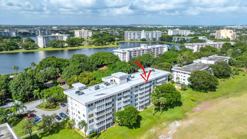  Condo & Townhome Photos