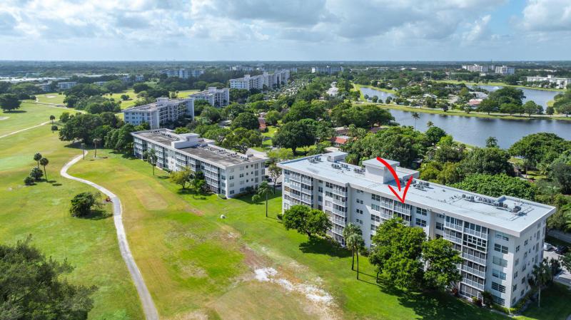  Condo & Townhome Photos