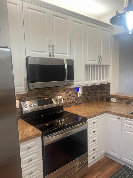  Condo & Townhome Photos