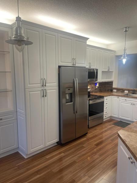  Condo & Townhome Photos