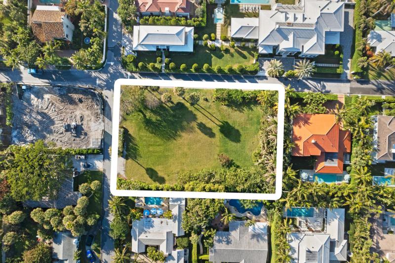  Single Family Homes Photo 10:  Palm Beach,  FL 33480
