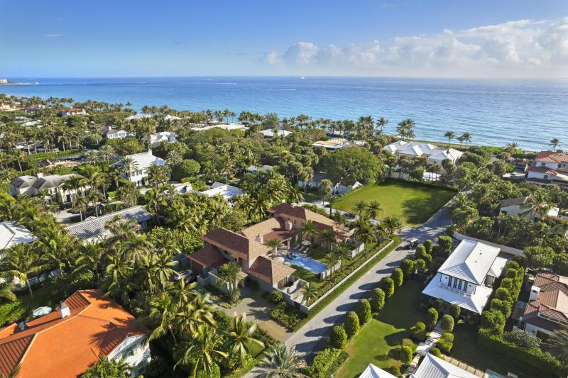  Single Family Homes Photo 3:  Palm Beach,  FL 33480