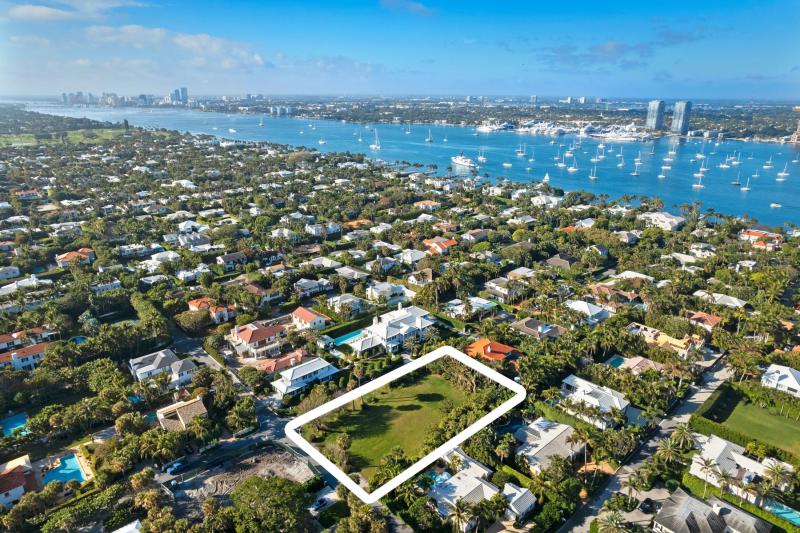  Single Family Homes Photo 8:  Palm Beach,  FL 33480