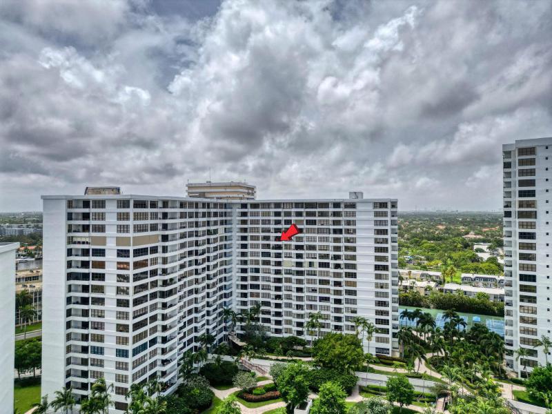  Condo & Townhome Photos