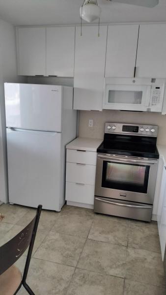  Condo & Townhome Photos