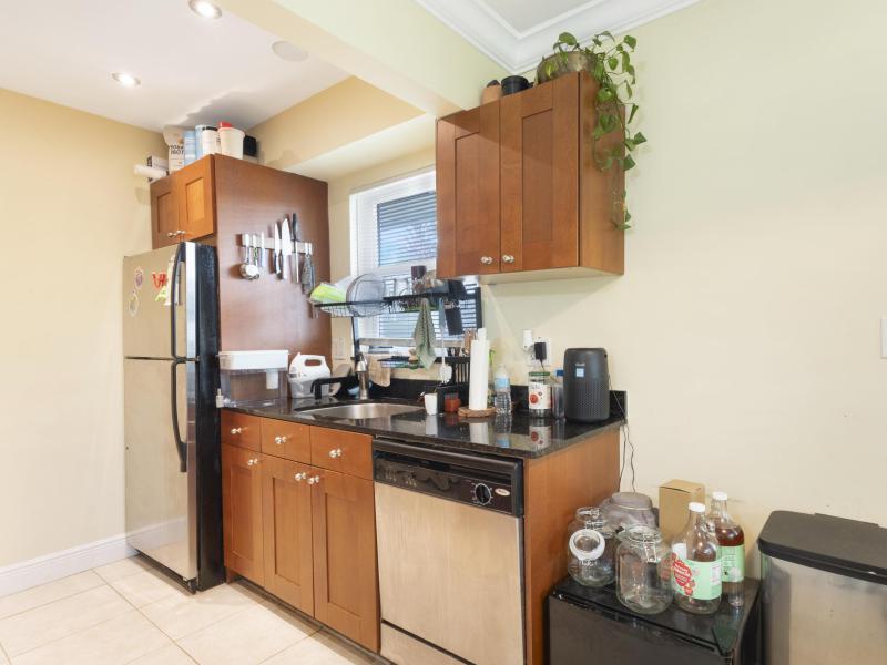 Duplex, Triplex and Fourplex Images