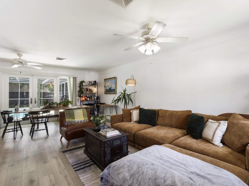 Duplex, Triplex and Fourplex Images