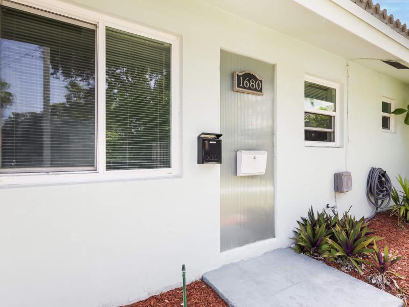 Duplex, Triplex and Fourplex Images