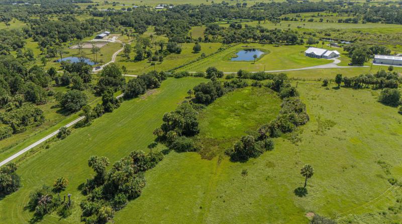  Commercial & Industrial Land Images 