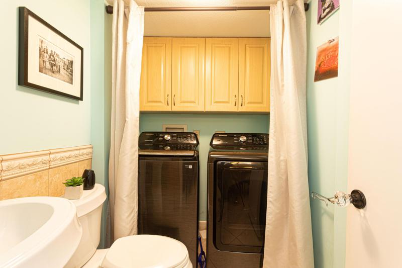  Condo & Townhome Photos