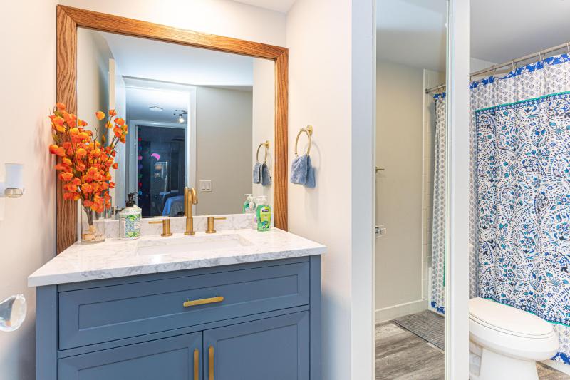  Condo & Townhome Photos