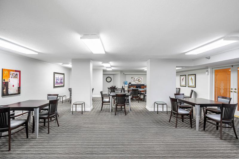  Condo & Townhome Photos