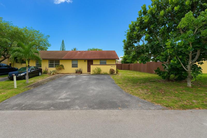 First Photo for Home For Sale at Deerfield Beach, FL. 33064