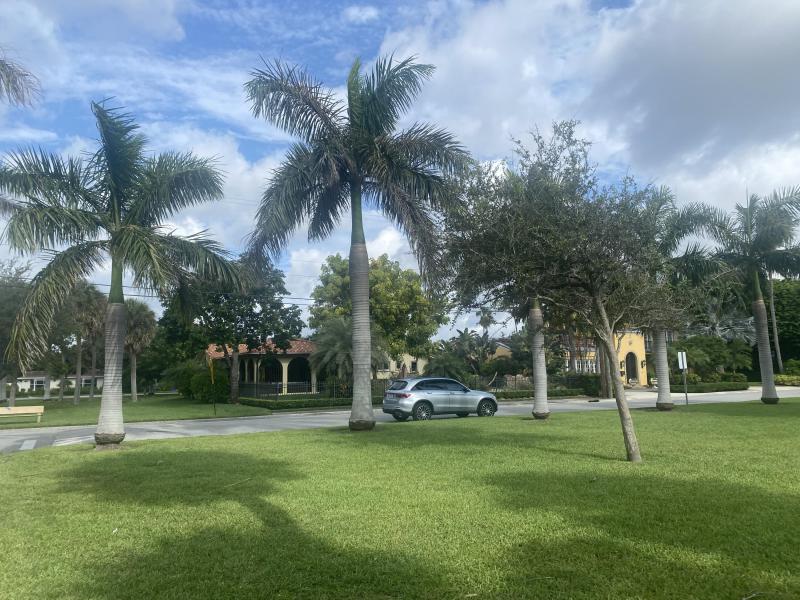 Duplex, Triplex and Fourplex Images