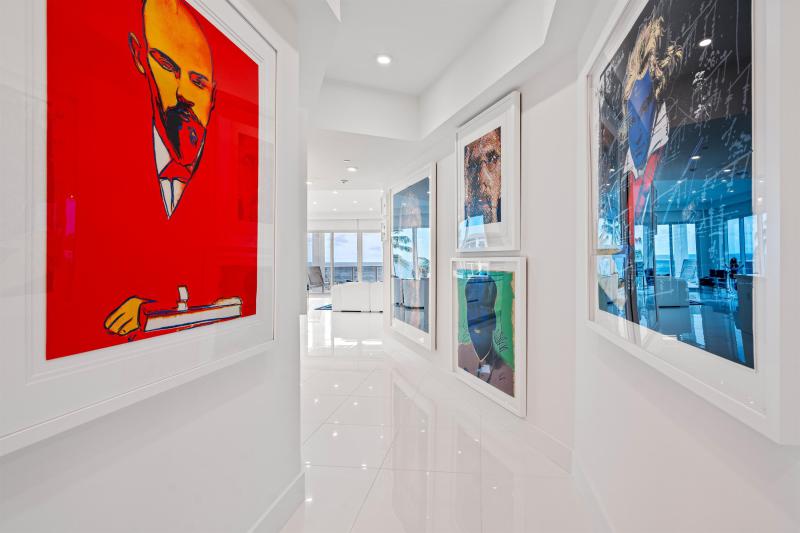  Condo & Townhome Photos