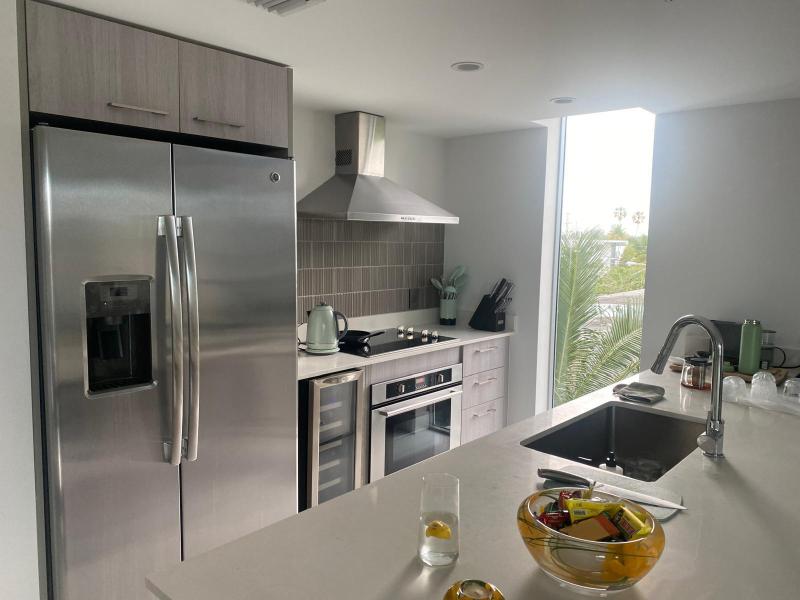  Condo & Townhome Photos