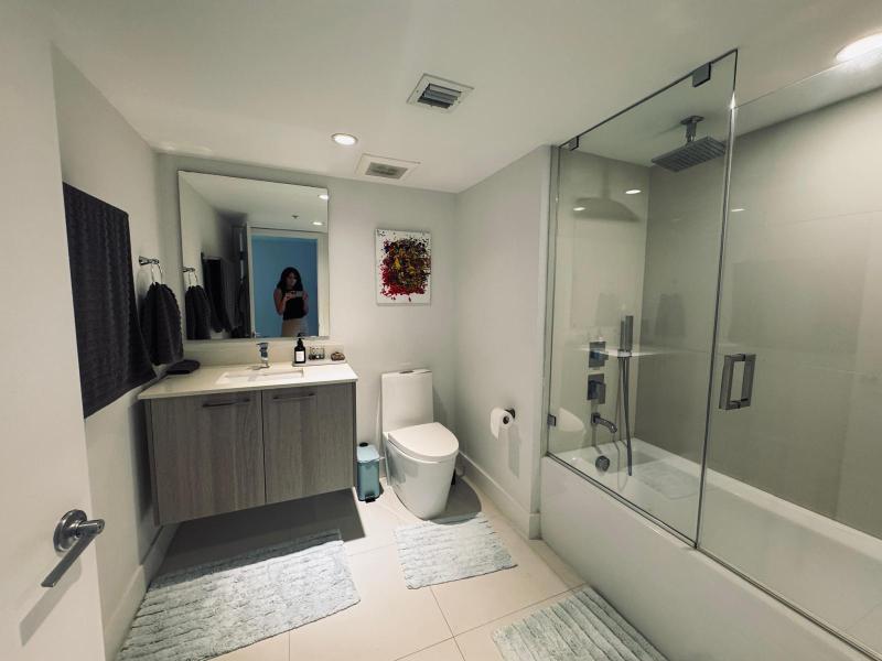  Condo & Townhome Photos