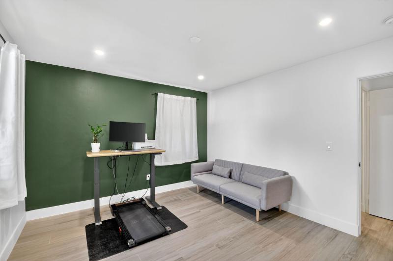 Duplex, Triplex and Fourplex Images