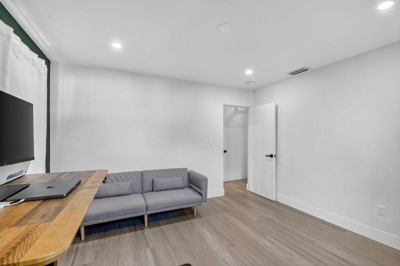 Duplex, Triplex and Fourplex Images