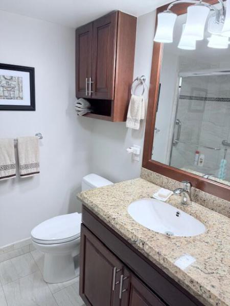  Condo & Townhome Photos
