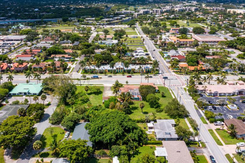  Commercial & Industrial Land Images 