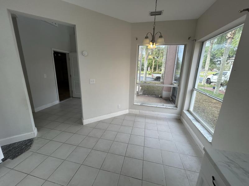  Single Family Homes Photo 12:  Greenacres,  FL 33463