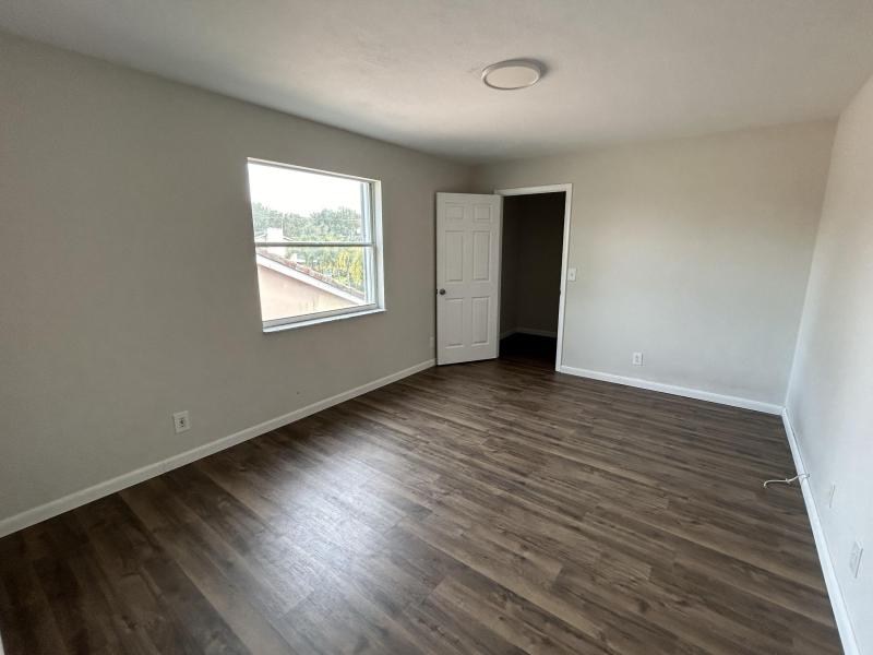  Single Family Homes Photo 9:  Greenacres,  FL 33463