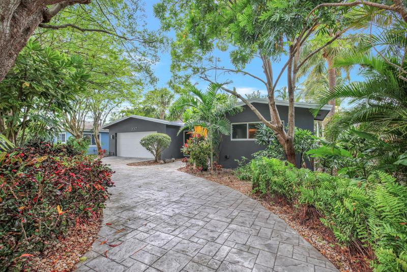 First Photo for Home For Sale at 2017 NE 21st Wilton Manors, FL. 33305