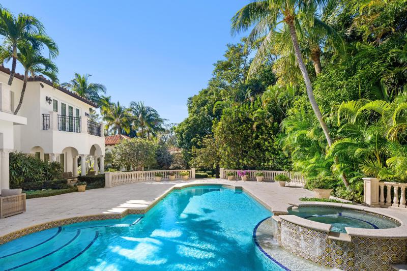  Single Family Homes Photo 102:  Palm Beach,  FL 33480