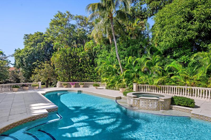  Single Family Homes Photo 109:  Palm Beach,  FL 33480