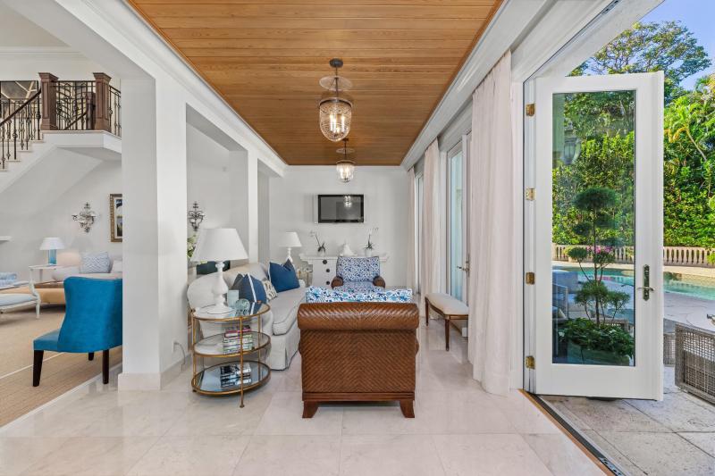  Single Family Homes Photo 33:  Palm Beach,  FL 33480