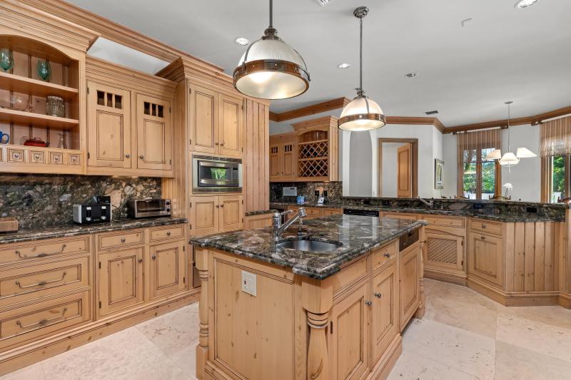  Single Family Homes Photo 47:  Palm Beach,  FL 33480