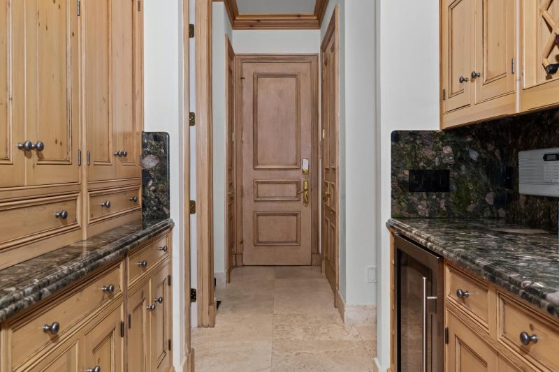  Single Family Homes Photo 49:  Palm Beach,  FL 33480