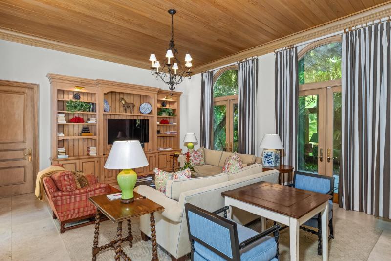  Single Family Homes Photo 52:  Palm Beach,  FL 33480