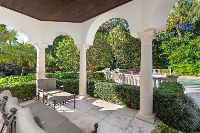  Single Family Homes Photo 57:  Palm Beach,  FL 33480