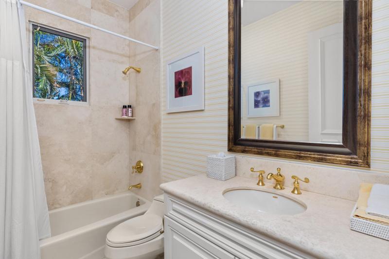  Single Family Homes Photo 86:  Palm Beach,  FL 33480