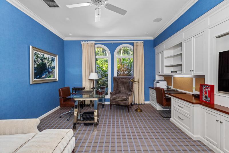  Single Family Homes Photo 90:  Palm Beach,  FL 33480