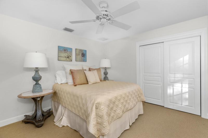  Single Family Homes Photo 97:  Palm Beach,  FL 33480