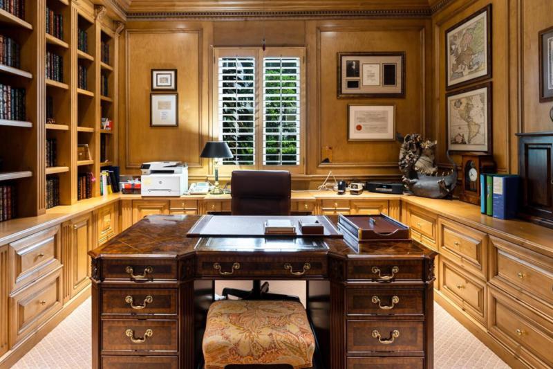  Single Family Homes Photo 11:  Palm Beach,  FL 33480