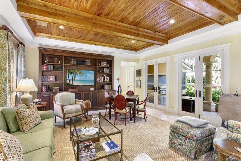  Single Family Homes Photo 17:  Palm Beach,  FL 33480