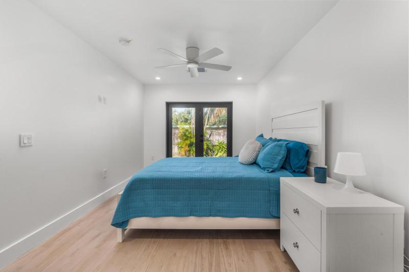 Duplex, Triplex and Fourplex Images