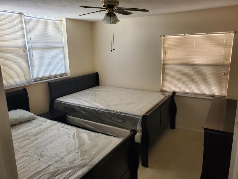  Condo & Townhome Photos