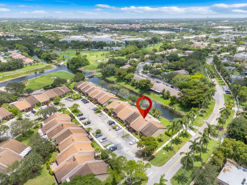  Condo & Townhome Photos
