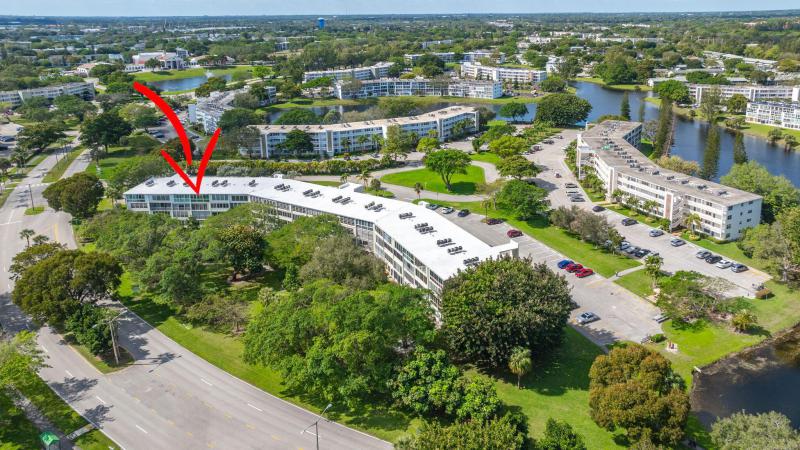  Condo & Townhome Photos