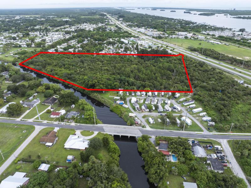  Commercial & Industrial Land Images 
