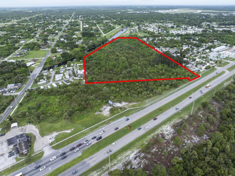  Commercial & Industrial Land Images 