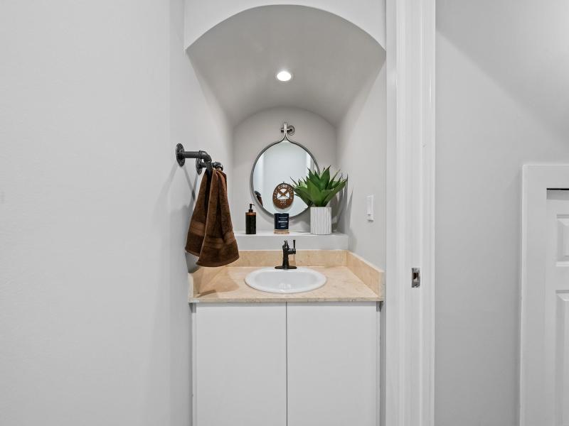  Condo & Townhome Photos