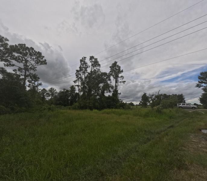  Commercial & Industrial Land Images 