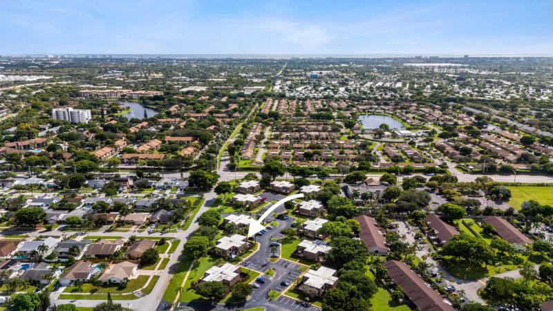  Condo & Townhome Photos
