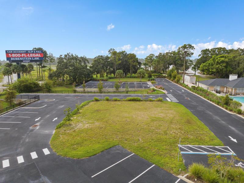  Commercial & Industrial Land Images 